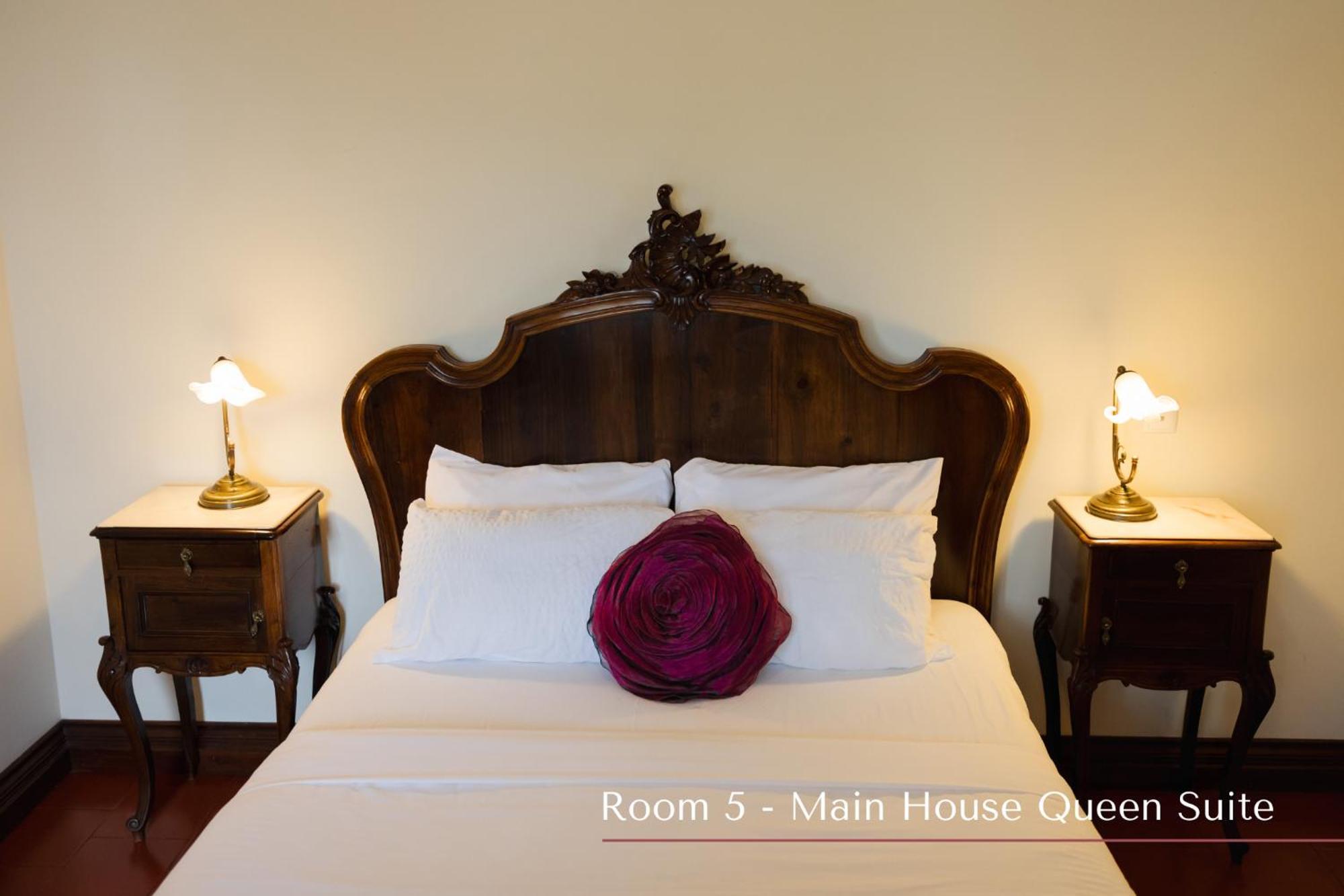 Solar De Lalem Bed & Breakfast Maia  ภายนอก รูปภาพ