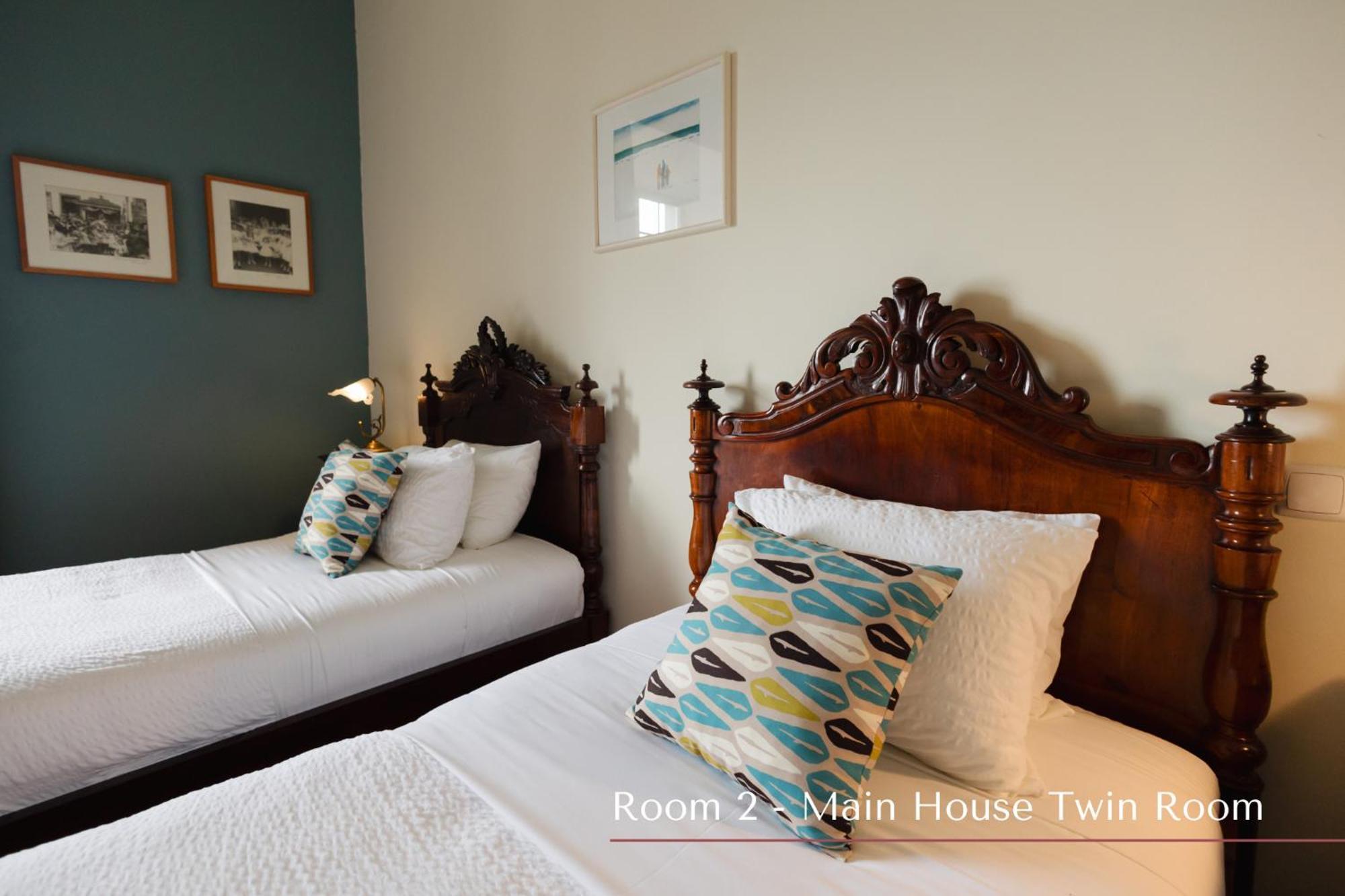 Solar De Lalem Bed & Breakfast Maia  ภายนอก รูปภาพ