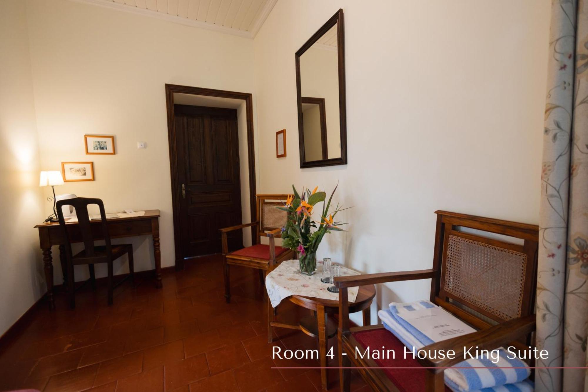 Solar De Lalem Bed & Breakfast Maia  ภายนอก รูปภาพ