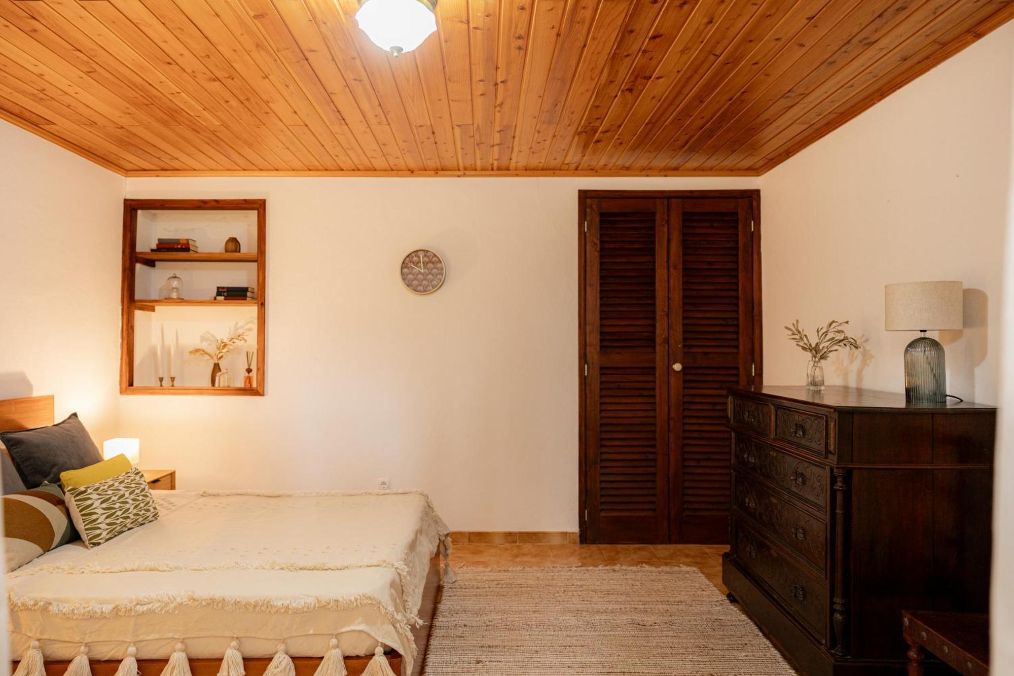Solar De Lalem Bed & Breakfast Maia  ห้อง รูปภาพ